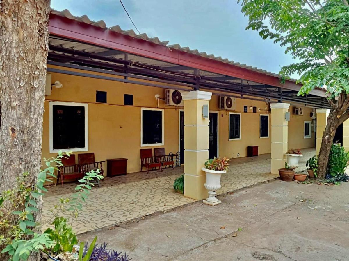 פקסה Erawan Guesthouse מראה חיצוני תמונה