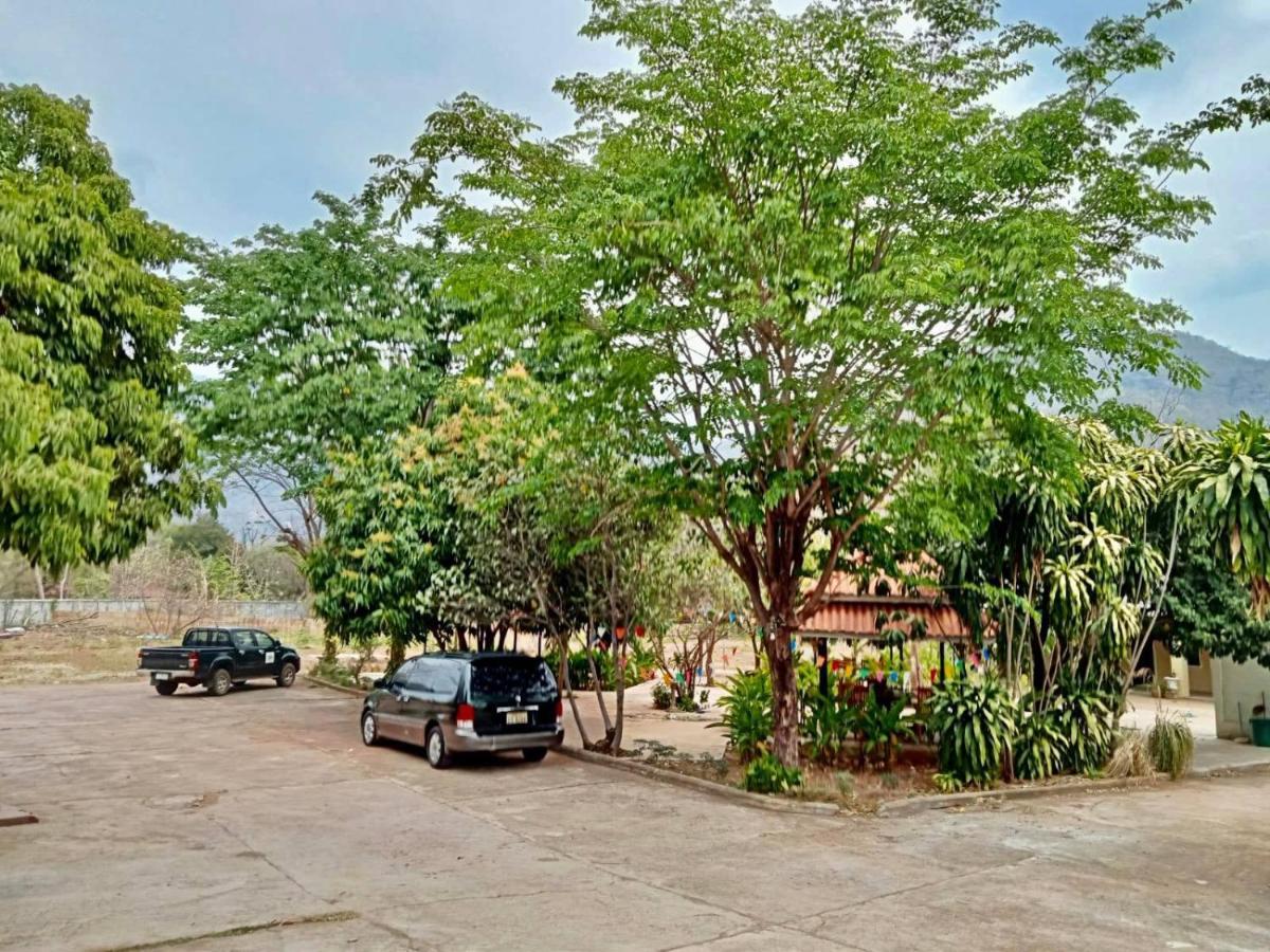 פקסה Erawan Guesthouse מראה חיצוני תמונה