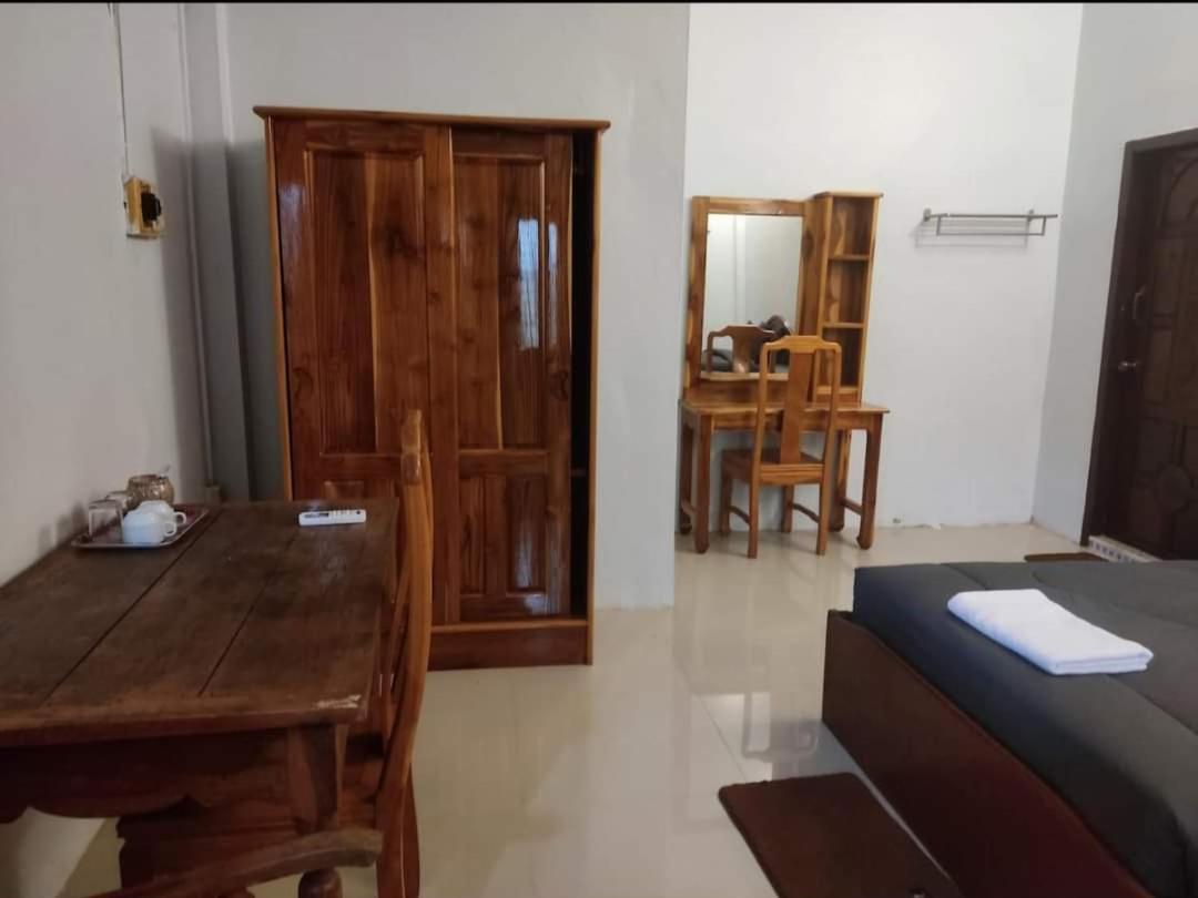 פקסה Erawan Guesthouse מראה חיצוני תמונה
