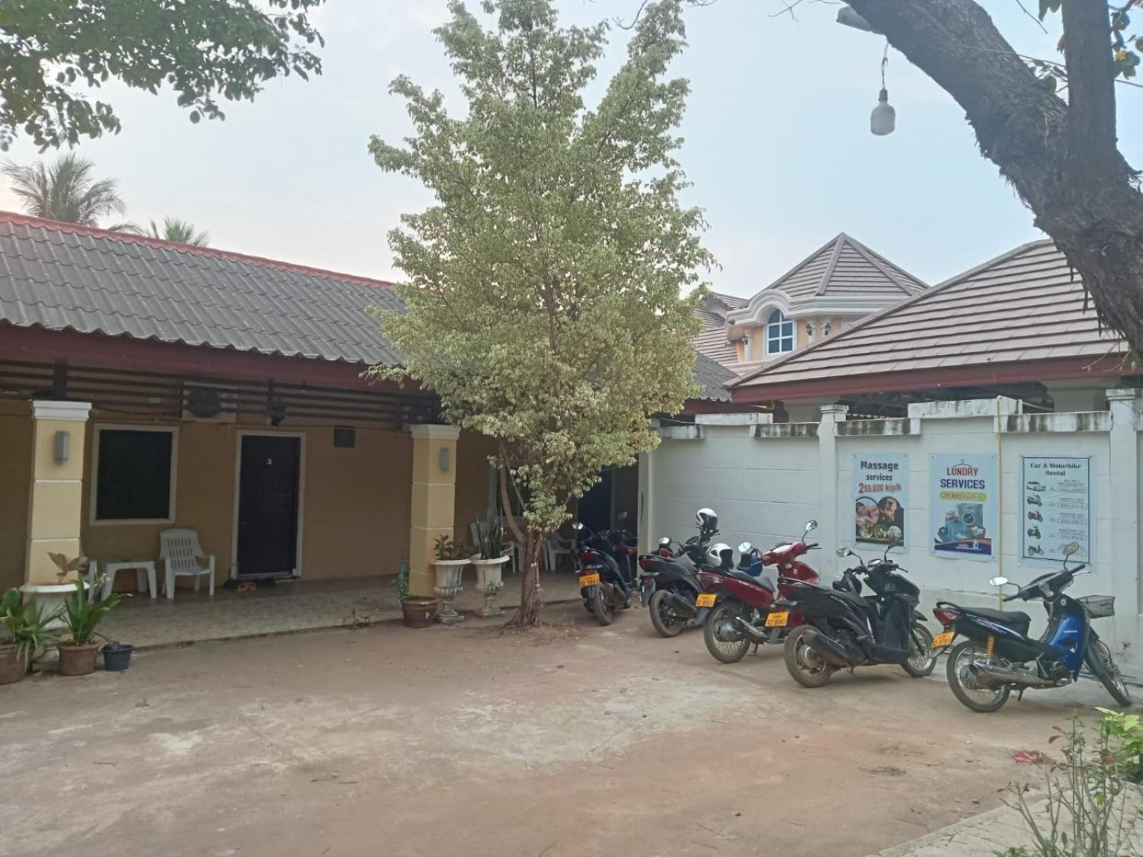 פקסה Erawan Guesthouse מראה חיצוני תמונה