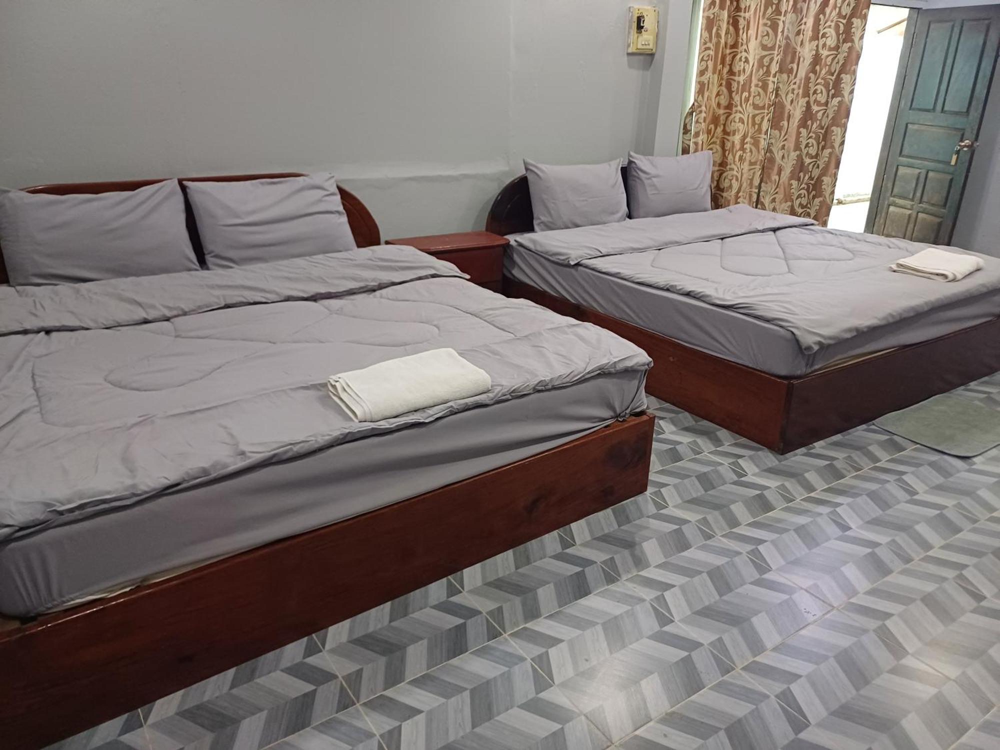 פקסה Erawan Guesthouse מראה חיצוני תמונה