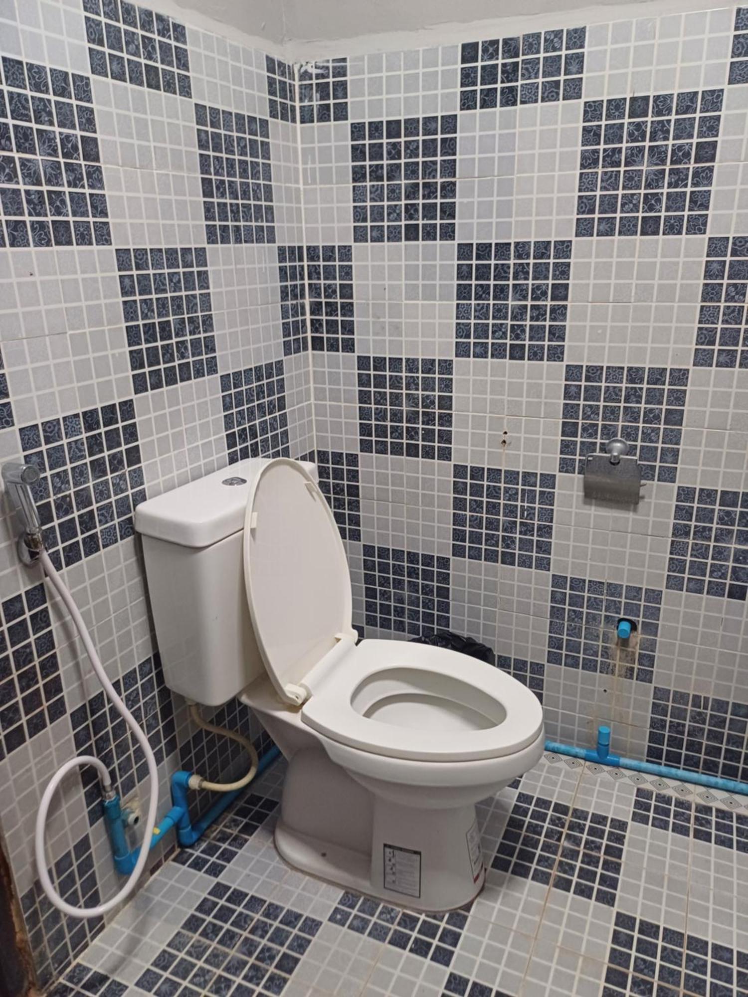 פקסה Erawan Guesthouse מראה חיצוני תמונה